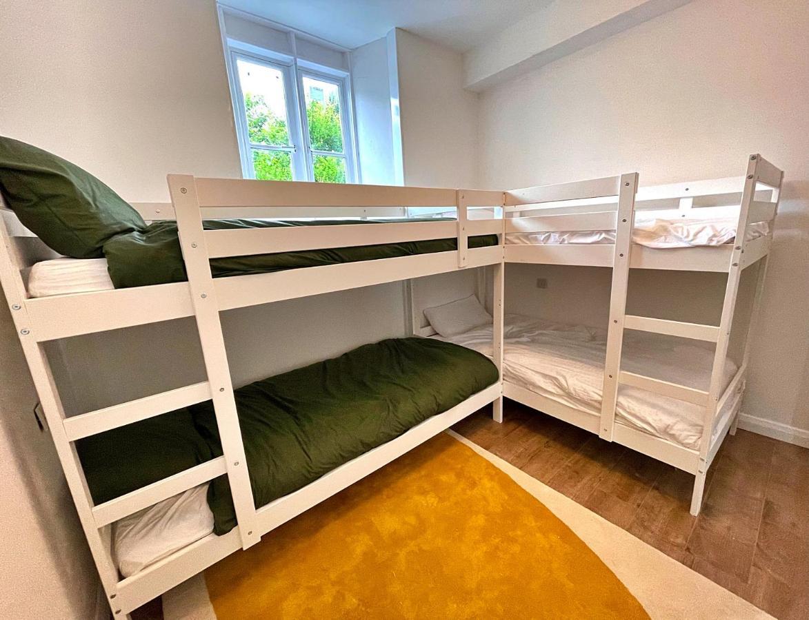 Finest Retreats - Luxury Converted Chapel With Hot Tub & Games Room Dinas Mawddwy Extérieur photo